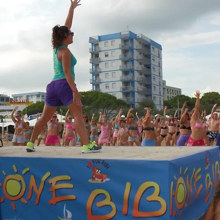 Fuer 4 Personen Ca 20 Qm In Bibione, Adriakueste Italien Und Umgebung ビビオーネ