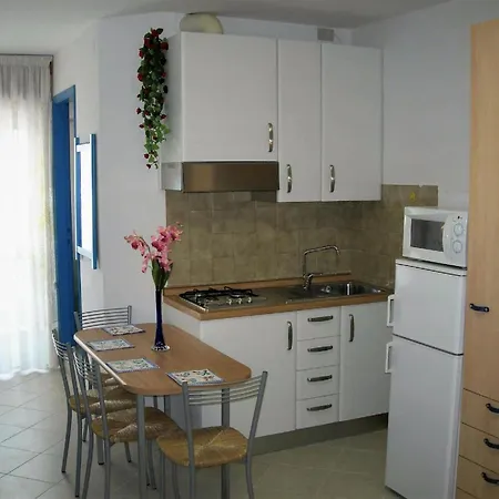 Fuer 4 Personen Ca 20 Qm In Bibione, Adriakueste Italien Und Umgebung